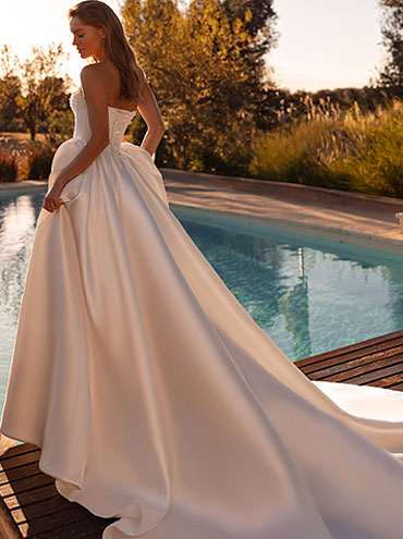 Svatební šaty Svatební šaty - Angelina